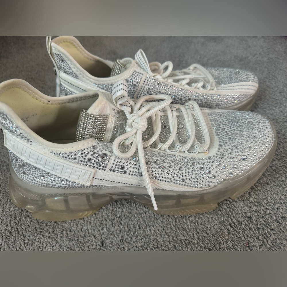 Steve Madden super sparkly sneakers size 11